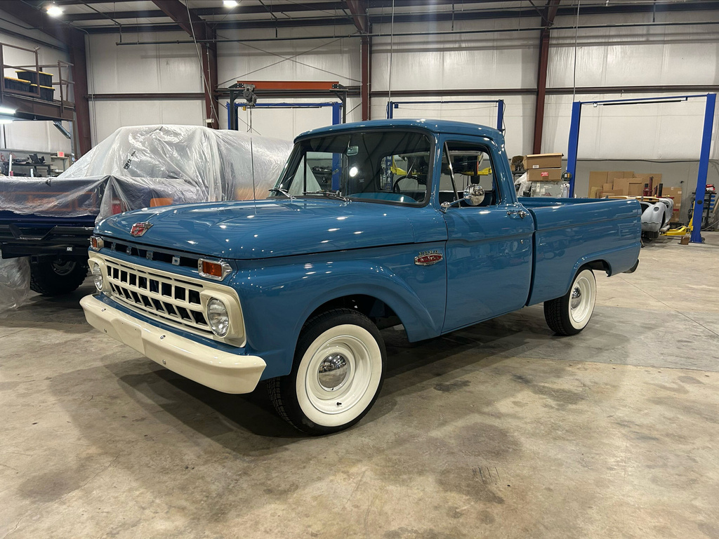1965 Ford F-100